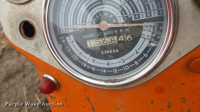 image for item ES9330 Allis Chalmers D19 tractor