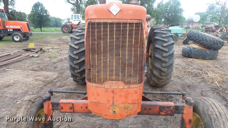 image for item ES9330 Allis Chalmers D19 tractor