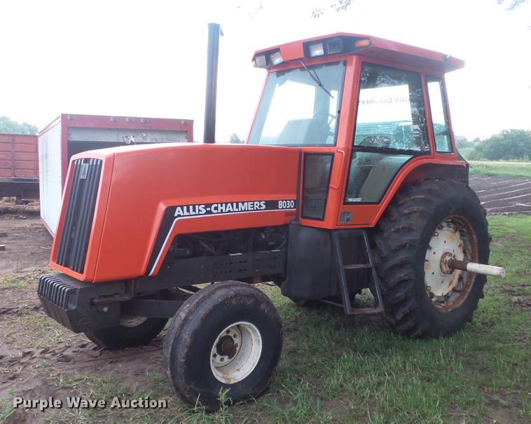 image for item ES9331 Allis Chalmers 8030 tractor