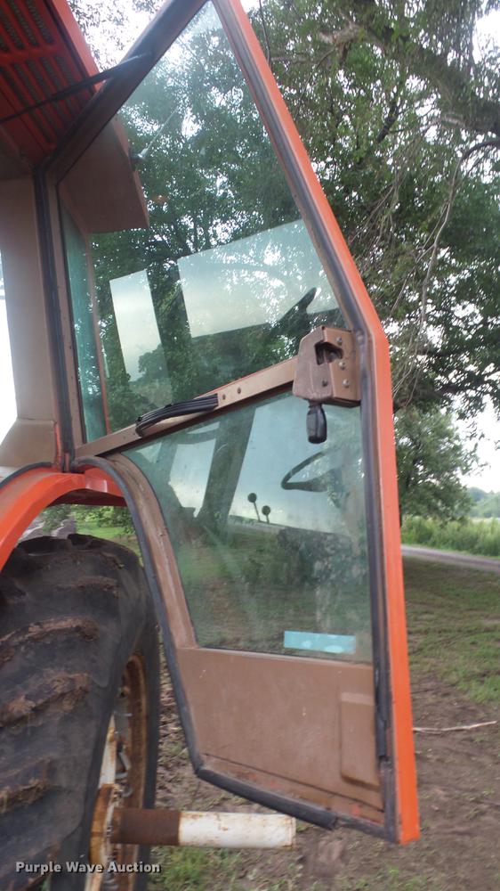 image for item ES9331 Allis Chalmers 8030 tractor