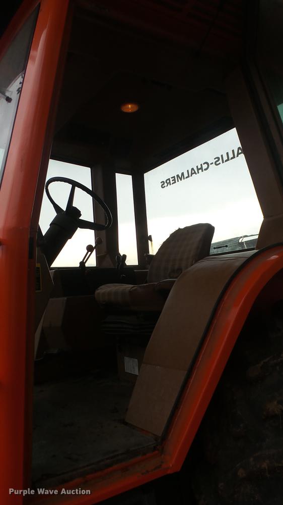 image for item ES9331 Allis Chalmers 8030 tractor