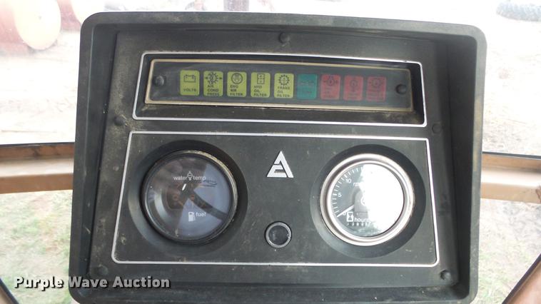 image for item ES9331 Allis Chalmers 8030 tractor