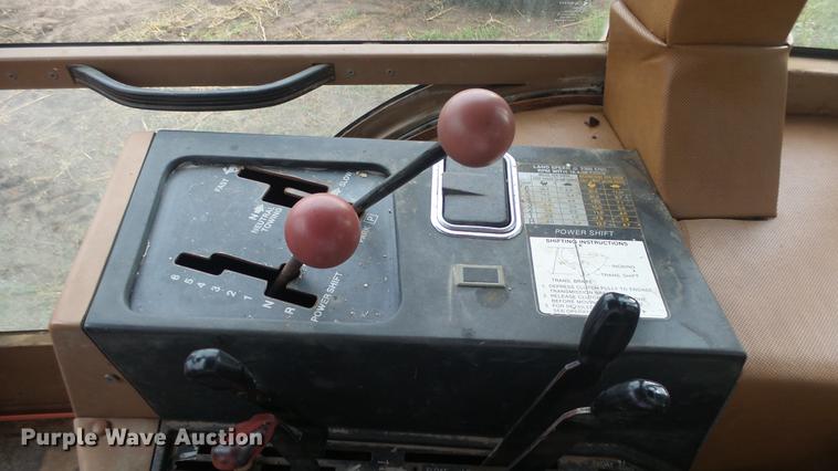 image for item ES9331 Allis Chalmers 8030 tractor