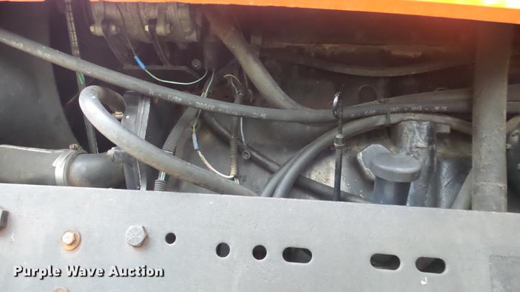 image for item ES9331 Allis Chalmers 8030 tractor