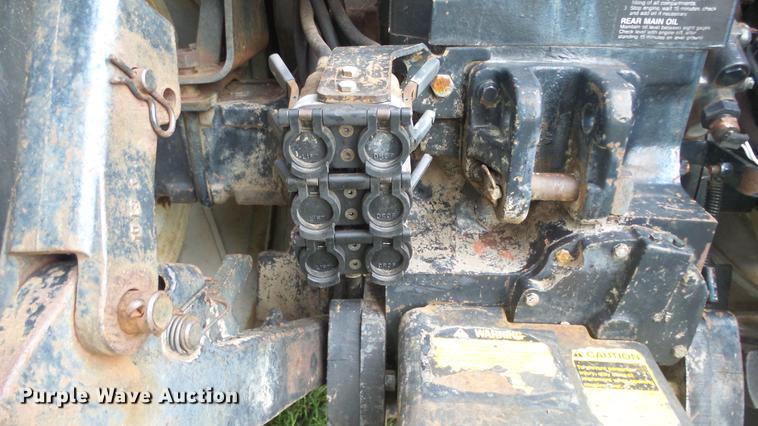 image for item ES9331 Allis Chalmers 8030 tractor