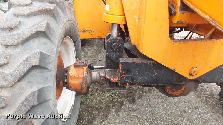 image for item ES9334 Lull 644 Highlander telehandler