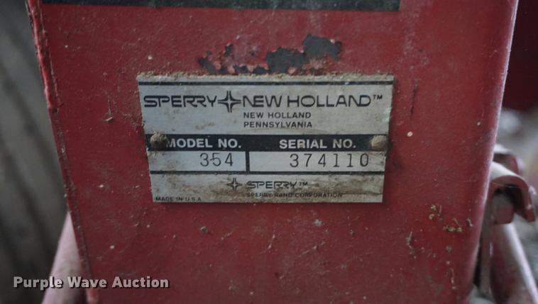 image for item ES9922 New Holland 354 grinder/mixer