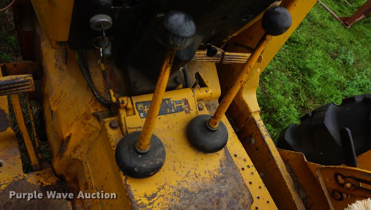 image for item ES9925 John Deere 302 industrial tractor