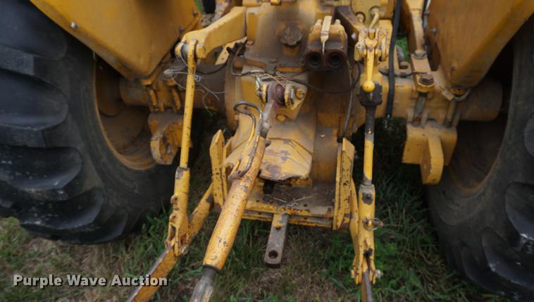 image for item ES9925 John Deere 302 industrial tractor