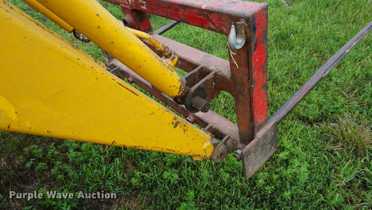 image for item ES9925 John Deere 302 industrial tractor