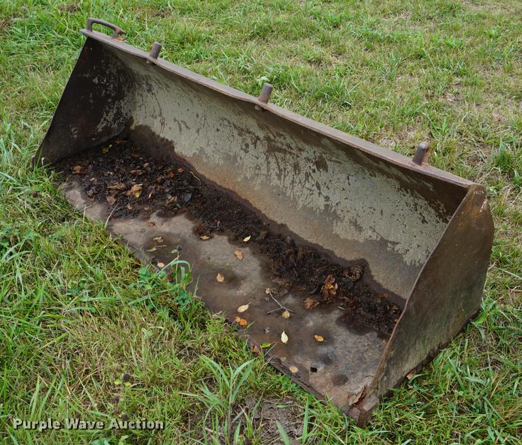 image for item ES9925 John Deere 302 industrial tractor