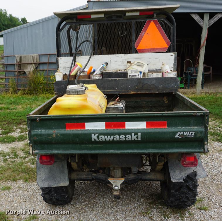 image for item ES9926 2005 Kawasaki Mule 3010 utility vehicle