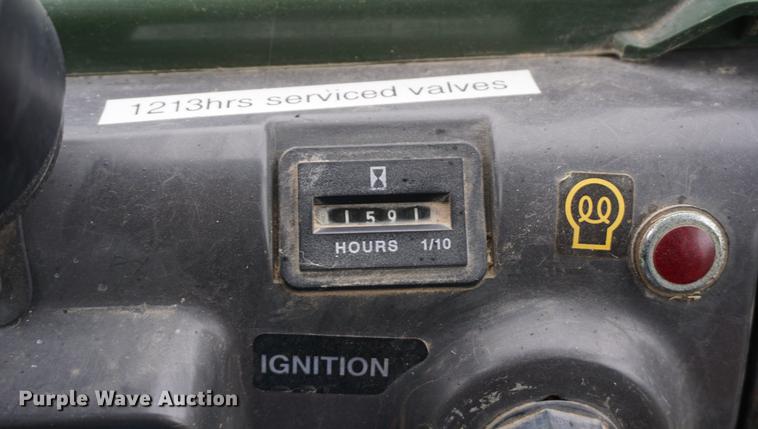 image for item ES9926 2005 Kawasaki Mule 3010 utility vehicle