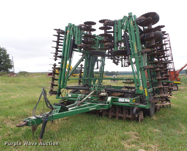 image for item K6254 Great Plains Turbo-Till 4000 Series II vertical tillage