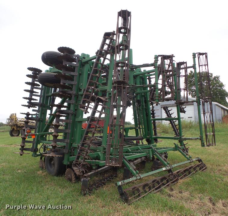 image for item K6254 Great Plains Turbo-Till 4000 Series II vertical tillage