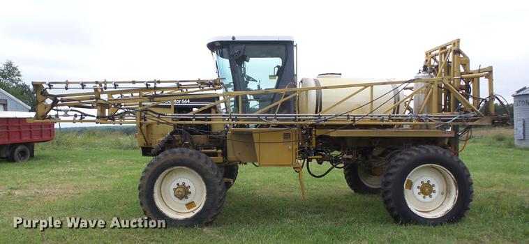 image for item K6255 1994 Ag-Chem RoGator 664 sprayer