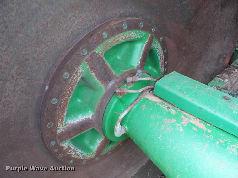 image for item K6256 2002 John Deere 9520T tractor