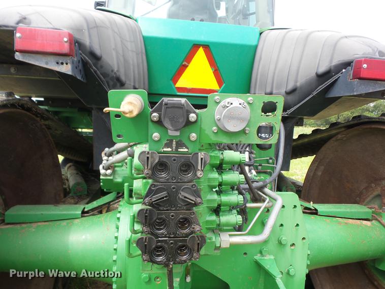 image for item K6256 2002 John Deere 9520T tractor