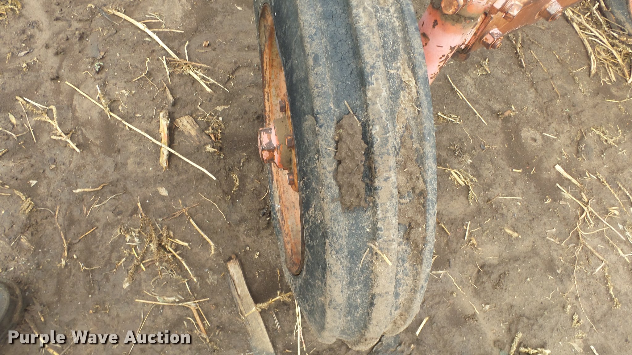 Allis Chalmers WD45 tractor in Mount Hope, KS | Item ES9335 sold