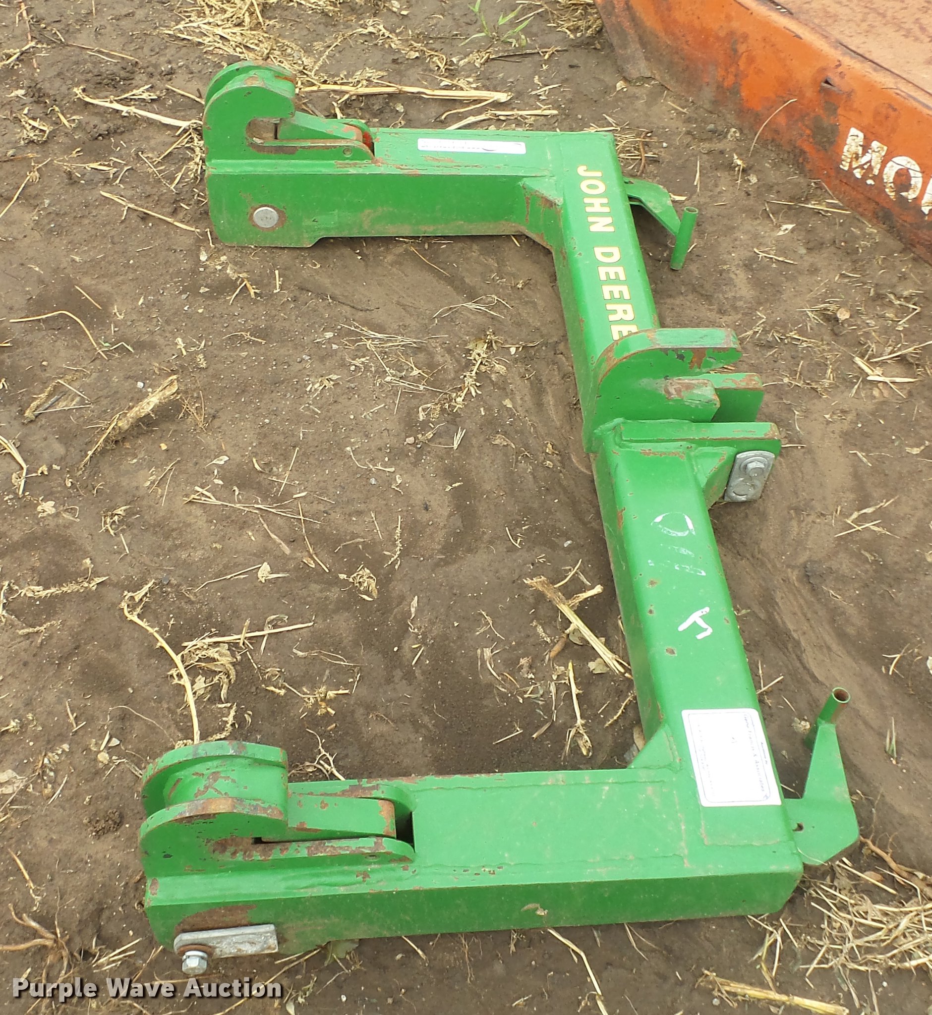 John Deere quick attach in Mount Hope, KS Item ES9339 sold Purple Wave