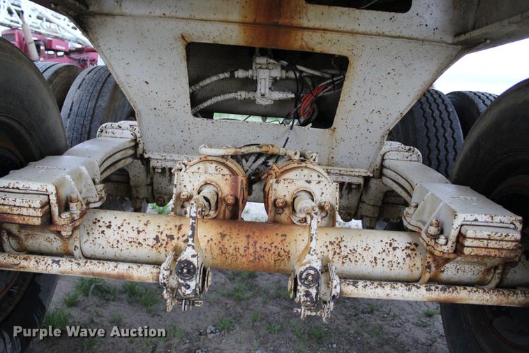 image for item BE9313 2000 Terex Load King end dump trailer