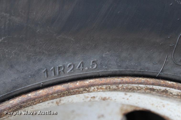 image for item BE9314 2004 CTS end dump trailer