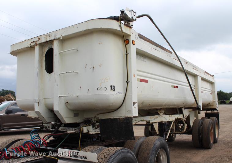 image for item BE9315 1984 Clement H22623BT end dump trailer