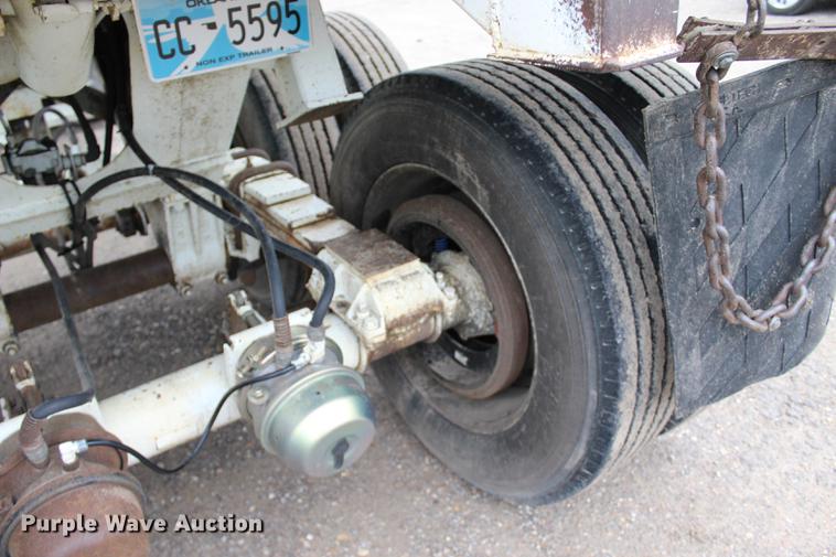 image for item BE9315 1984 Clement H22623BT end dump trailer