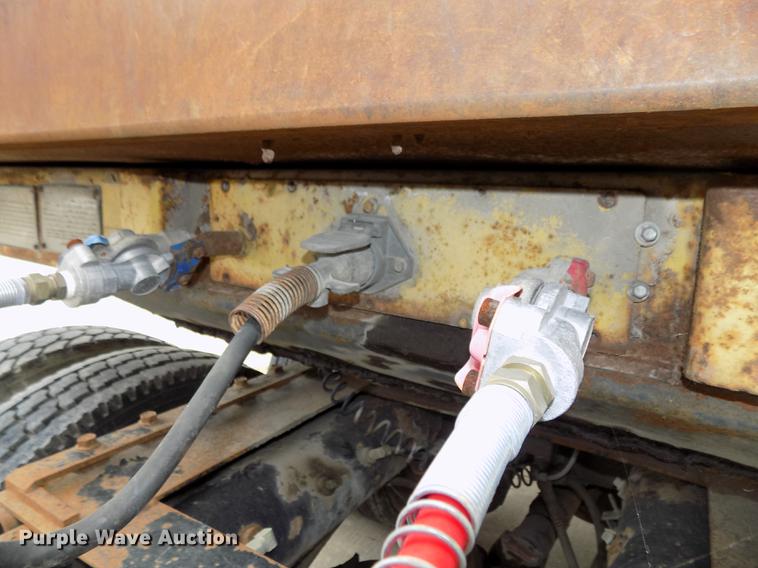 image for item DB8642 1991 Transcraft TDL1401950X102 drop deck equipment trailer