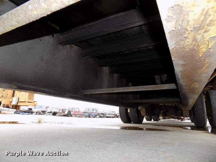 image for item DB8642 1991 Transcraft TDL1401950X102 drop deck equipment trailer