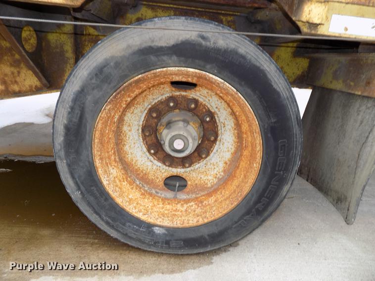 image for item DB8642 1991 Transcraft TDL1401950X102 drop deck equipment trailer