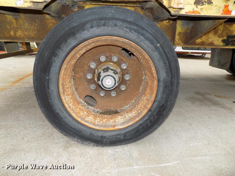 image for item DB8642 1991 Transcraft TDL1401950X102 drop deck equipment trailer