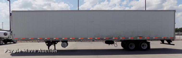image for item DB8679 2007 Utility 3000R refrigerated van trailer