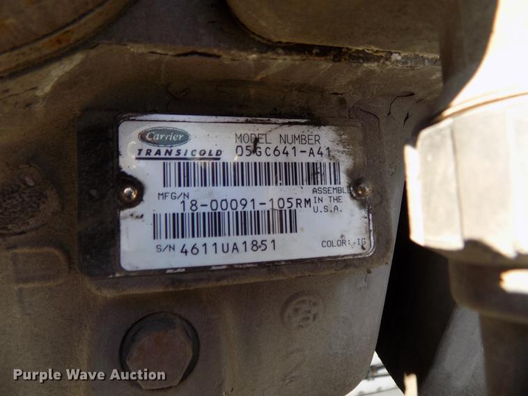 image for item DB8679 2007 Utility 3000R refrigerated van trailer