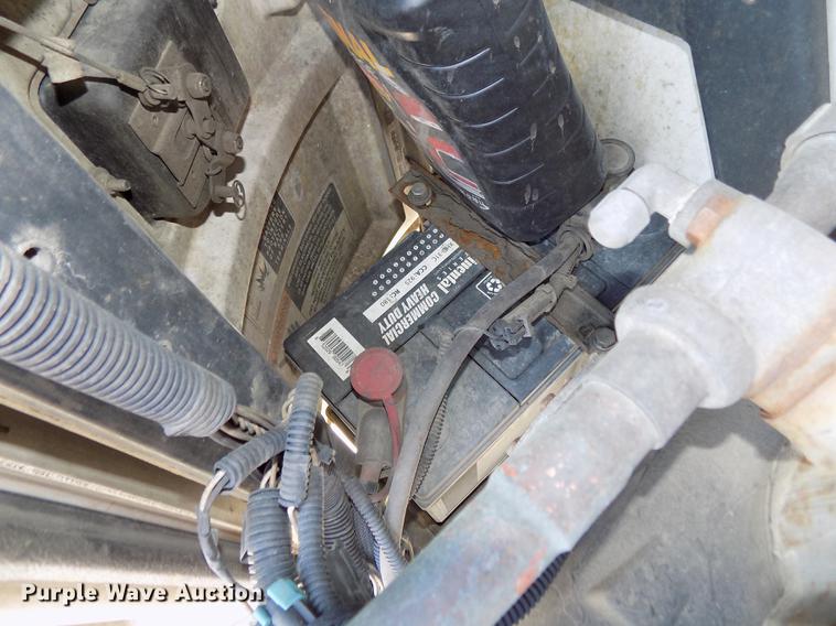 image for item DB8679 2007 Utility 3000R refrigerated van trailer