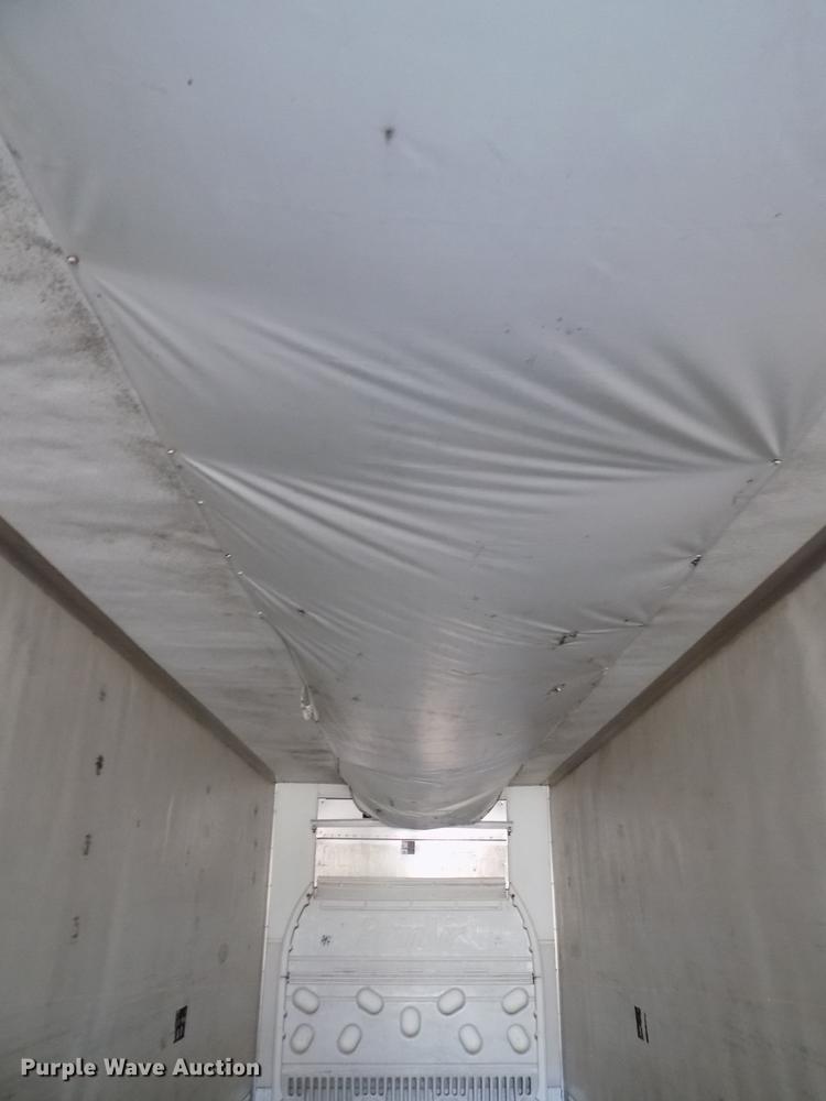 image for item DB8679 2007 Utility 3000R refrigerated van trailer