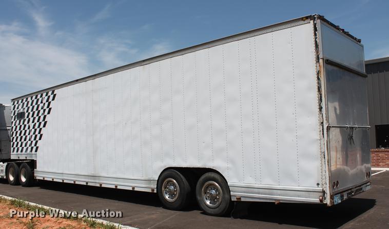 image for item DD5263 1968 American car trailer