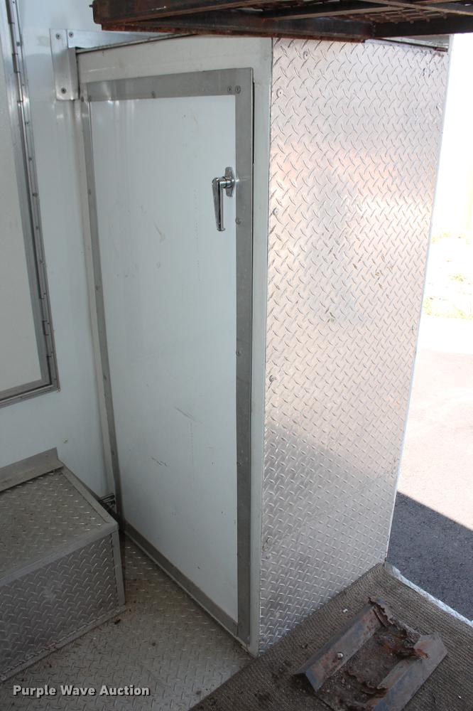 image for item DD5263 1968 American car trailer