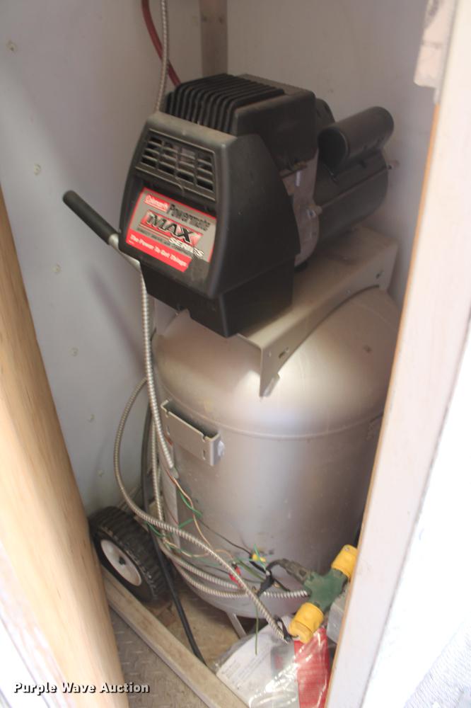 image for item DD5263 1968 American car trailer