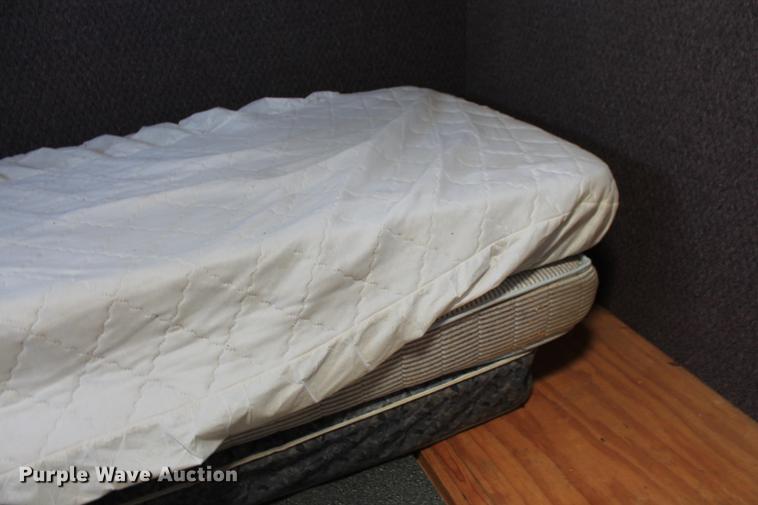 image for item DD5263 1968 American car trailer