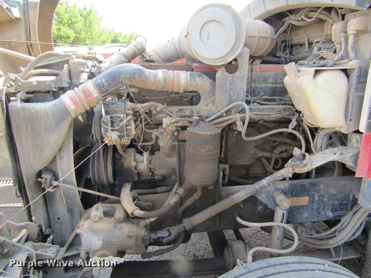 image for item DD5765 1997 Kenworth T600 semi truck