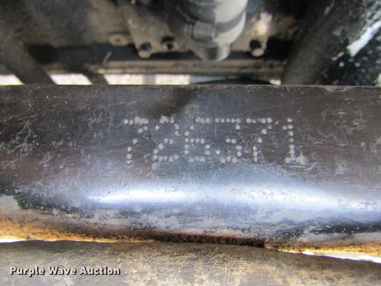 image for item DD5765 1997 Kenworth T600 semi truck