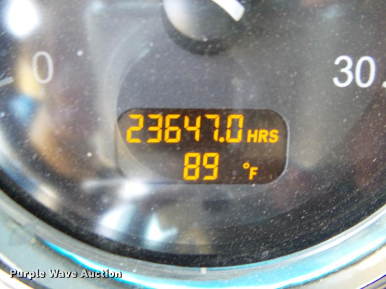 image for item DD5858 2007 Peterbilt 379 semi truck