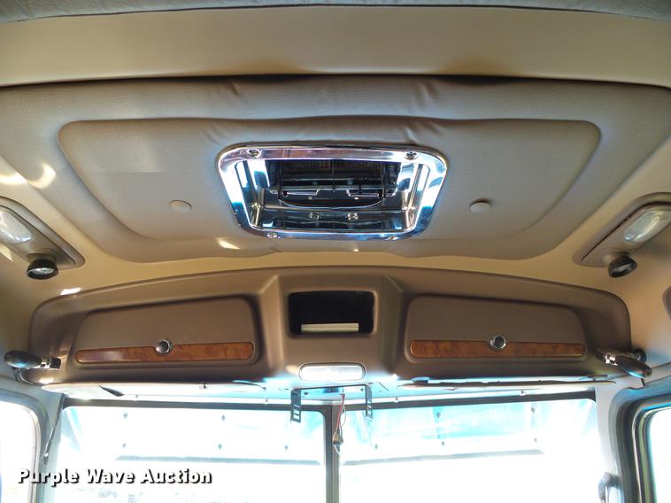 image for item DD5858 2007 Peterbilt 379 semi truck