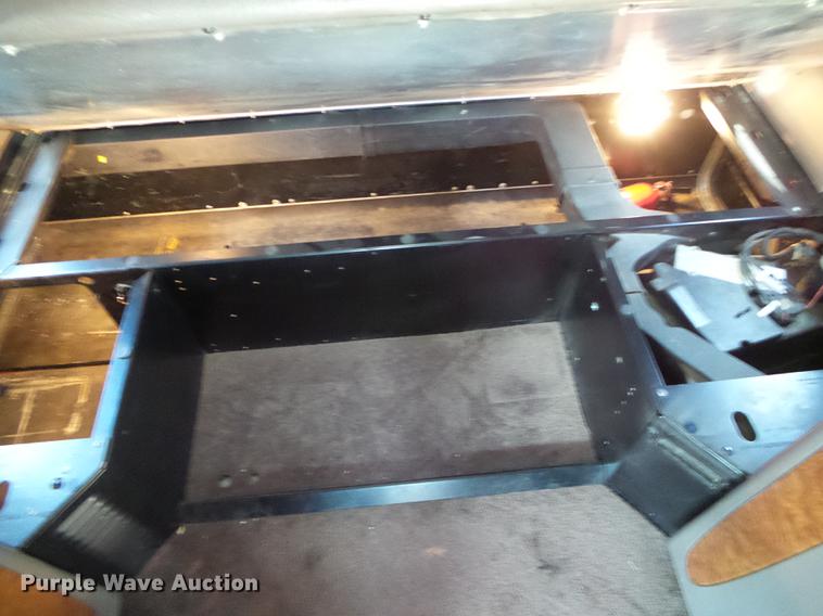 image for item DD5858 2007 Peterbilt 379 semi truck