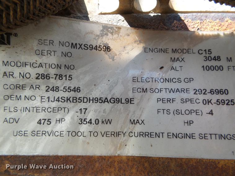 image for item DD5858 2007 Peterbilt 379 semi truck