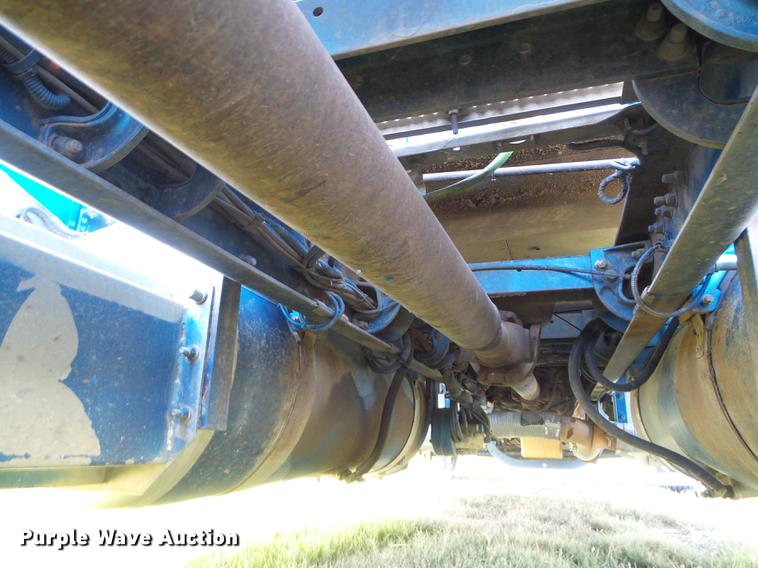 image for item DD5858 2007 Peterbilt 379 semi truck