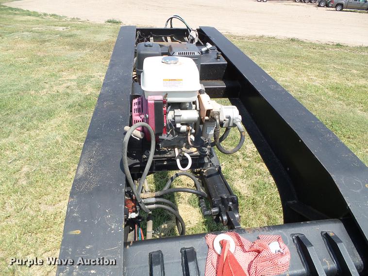 image for item DD5859 2007 Pitts LB55-24D lowboy equipment trailer