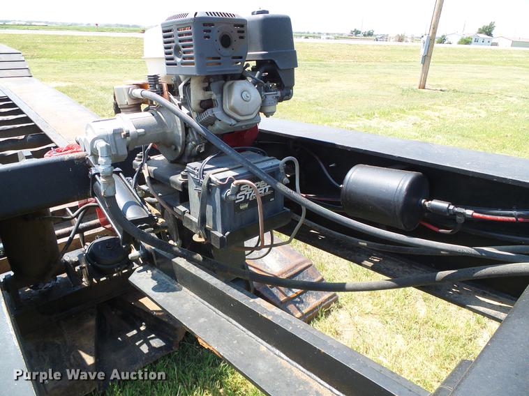 image for item DD5859 2007 Pitts LB55-24D lowboy equipment trailer