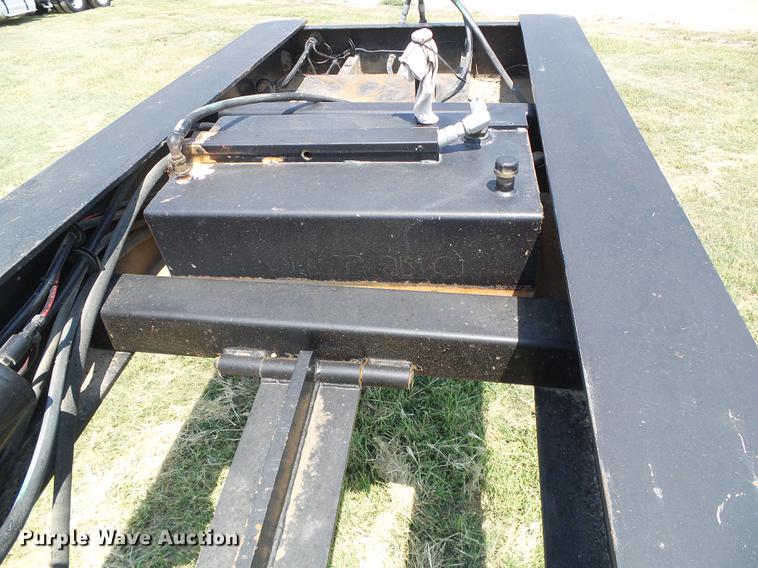 image for item DD5859 2007 Pitts LB55-24D lowboy equipment trailer